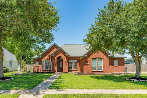 101 Mallard Dr, Clute, TX, 77531 | Card Image