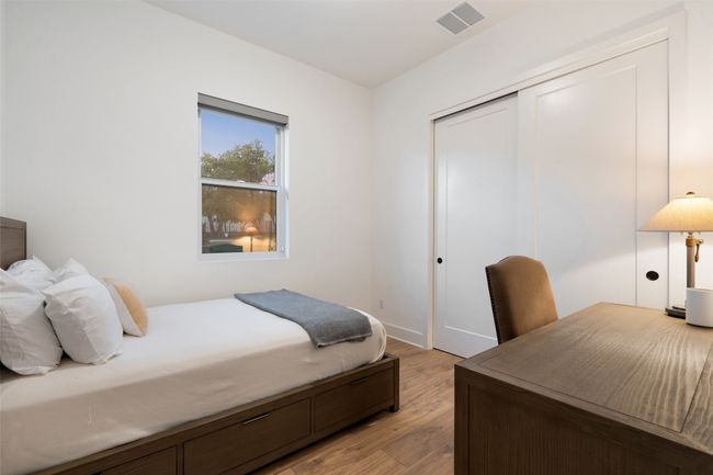 Secondary Bedroom | Image 29