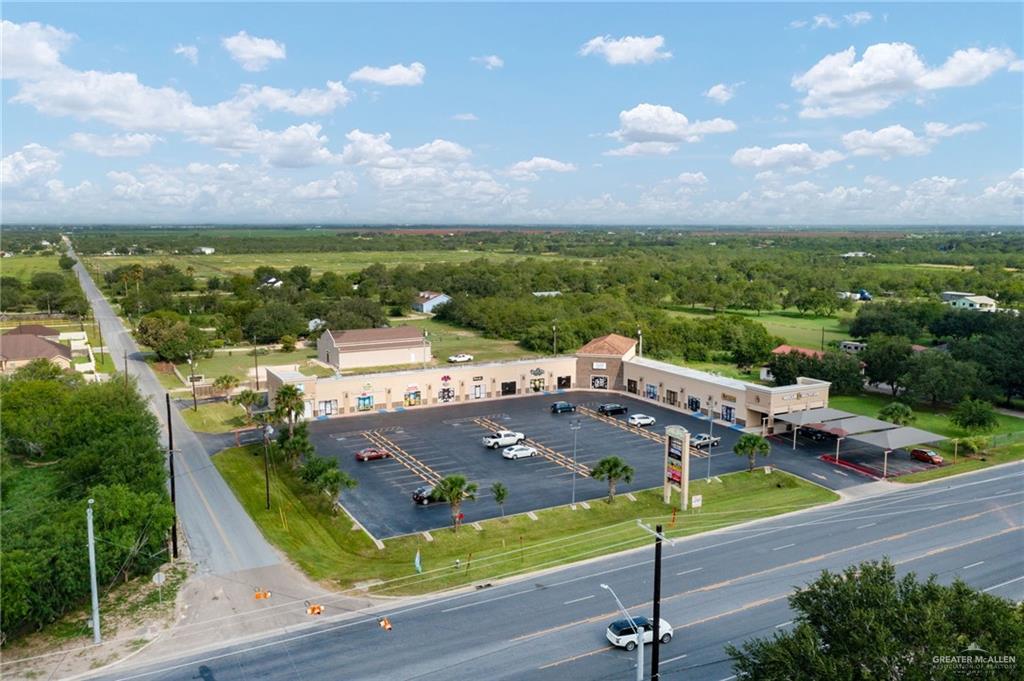 Commercial Sale in Weslaco