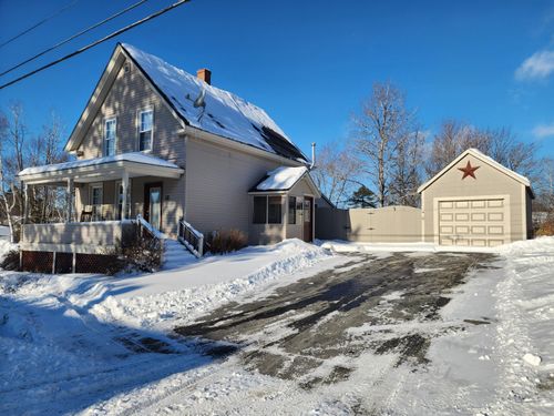 18 Washington Street, Greenville, ME, 04441 | Card Image