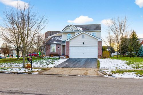 299 Links Dr, Marysville, OH, 43040-7049 | Card Image