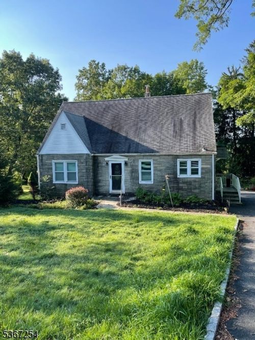 2138 Washington Valley Rd, Martinsville, NJ, 08836-2019 | Card Image