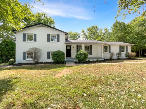 2203 Green Acres Dr, Clarksville, TN, 37042-5655 | Card Image