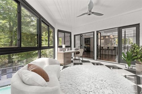 4 W Wesley Rdg Nw, Atlanta, GA, 30327-2041 | Card Image