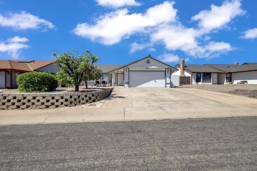 2155 Cecilia Way, Linda, CA, 95901-6512 | Card Image