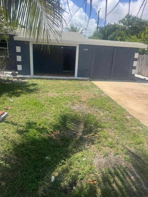 3235 Ocean Parkway, Boynton Beach, FL, 33435 | Card Image