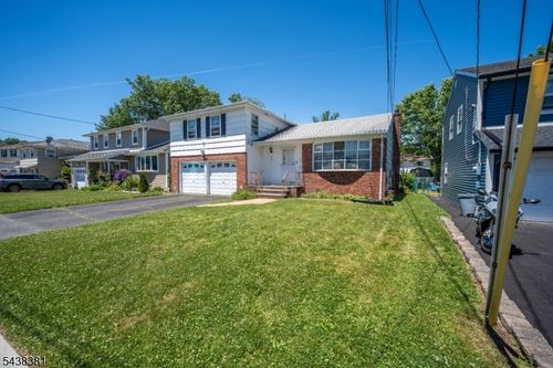 2663 Hawthorne Ave, Union, NJ, 07083-4927 | Card Image