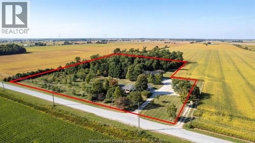 8146 Lakeshore Rd 311, Essex, ON, N0P2J0 | Card Image