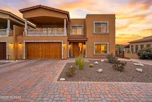 7668 N Viale Di Buona Fortuna, Tucson, AZ, 85718-7306 | Card Image