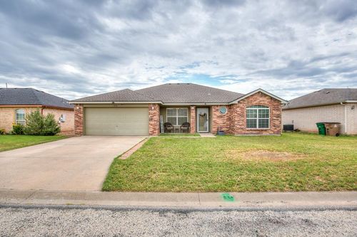 1214 Johnny Ln, San Angelo, TX, 76905-2330 | Card Image