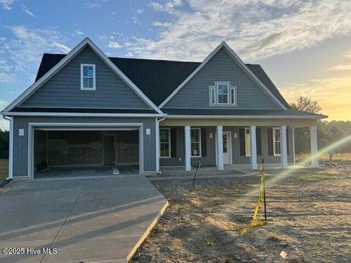 120 Cripple Creek Dr, Peletier, NC, 28584-0339 | Card Image