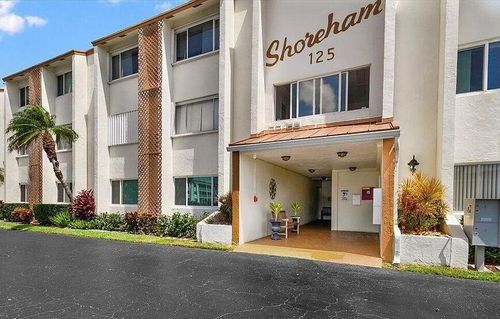 apt-205a-125 Shore Ct, North Palm Beach, FL, 33408-5550 | Card Image