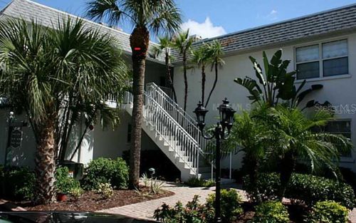 108-333 The Esplanade N, VENICE, FL, 34285-1524 | Card Image