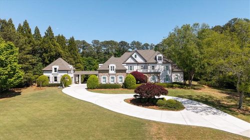 11045 Bowen Rd, Roswell, GA, 30075-2244 | Card Image