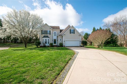 7001 Shiney Bark Ct, Indian Trail, NC, 28079-6569 | Card Image