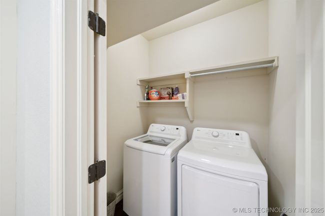 12315 14 Th St, House other with 3 bedrooms, 3 bathrooms and null parking in Jenks OK | Image 38