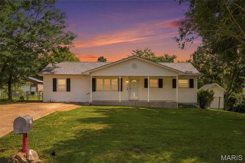 5428 Terry Dr, High Ridge, MO, 63049-3025 | Card Image