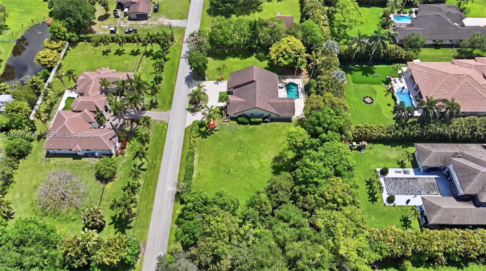 Residential in Plantation 2