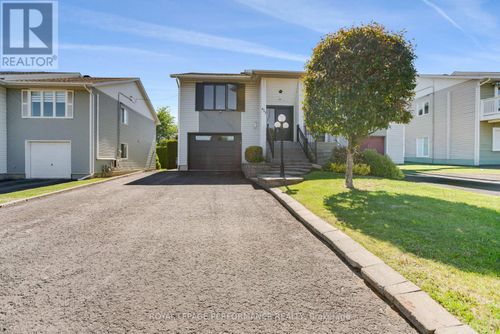 433 Tupper Street, Hawkesbury, ON, K6A3L9 | Card Image