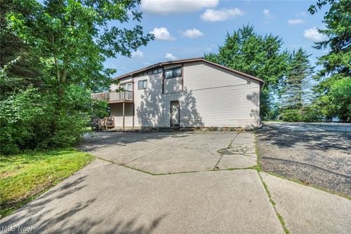 544 E Steels Corners Rd, Stow, OH, 44224-4928 | Card Image