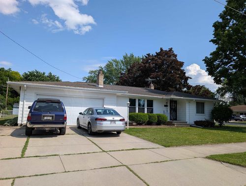 927 Heyrman St, GREEN BAY, WI, 54302-2423 | Card Image