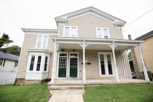 410 E 2nd St, Farmville, VA, 23901-1504 | Card Image