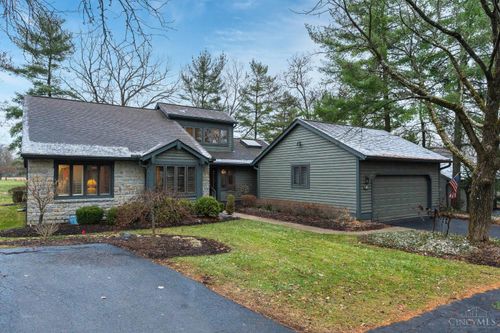 16 Woodcreek Dr, Cincinnati, OH, 45241 | Card Image