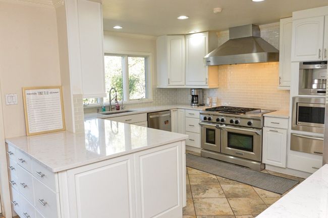 10710 D K Ranch Rd, House other with 4 bedrooms, 3 bathrooms and 8 parking in Austin TX | Image 14