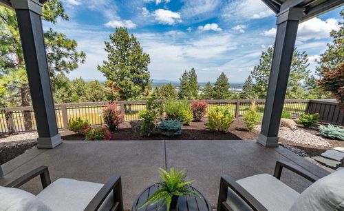 3144 Nw Hidden Ridge Dr, Bend, OR, 97703-7805 | Card Image