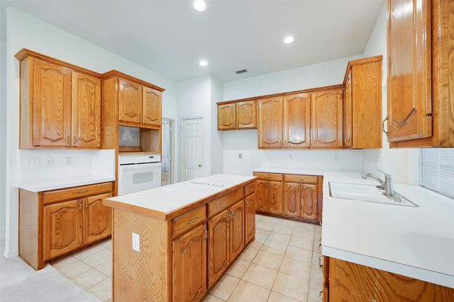 1010 Becker Dr, House other with 3 bedrooms, 2 bathrooms and null parking in Euless TX | Image 11