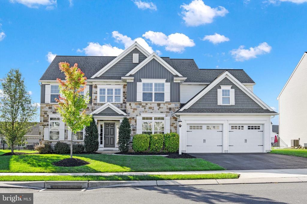Connell St, Mechanicsburg, PA 17055