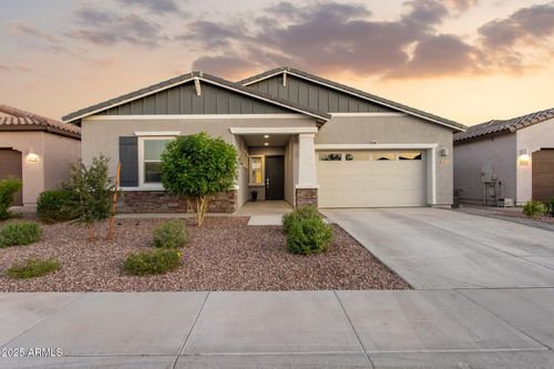 3013 E Magdalena Dr, San Tan Valley, AZ, 85143-1647 | Card Image