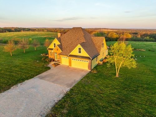 1978 Sw County Road 11517, Rich Hill, MO, 64779-1382 | Card Image