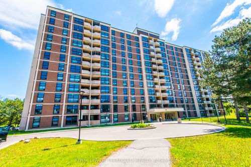 709-335 Driftwood Ave, North York, ON, M3N2P3 | Card Image