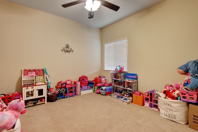323 Chisholm Trl, House other with 4 bedrooms, 3 bathrooms and null parking in Bastrop TX | Image 21