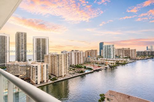 r1905-2602 E Hallandale Beach Blvd, Hallandale Beach, FL, 33009-4819 | Card Image