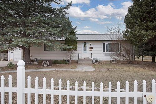 208 S F St, Bridger, MT, 59014-7751 | Card Image