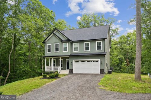 10042 Natural Grass Way, King George, VA, 22485-4873 | Card Image