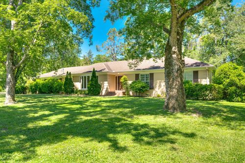 6412 Harding Pike, Nashville, TN, 37205-4012 | Card Image
