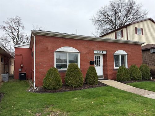 3405 State St, Erie, PA, 16508-2831 | Card Image