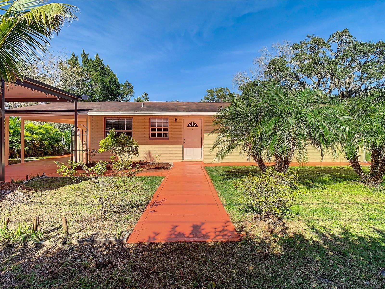 Sligh Ave, Tampa, FL 33610