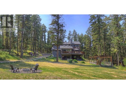 586 Roberts Dr, Williams Lake, BC, V2G5K1 | Card Image