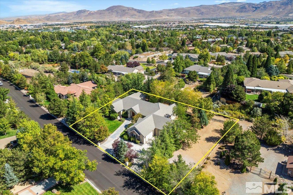 Silver Wolf Rd, Reno, NV 89511