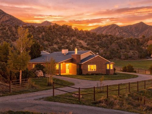 1073 County Road 260, Silt, CO, 81652-9547 | Card Image