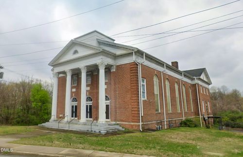 1800 N Liberty St, Winston Salem, NC, 27105-6113 | Card Image