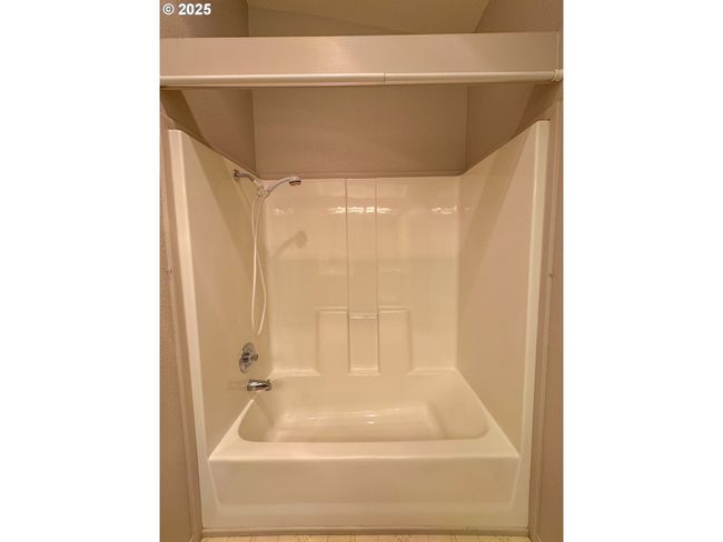 UNIT-13 - 3355 N Delta Hwy, House other with 3 bedrooms, 2 bathrooms and null parking in Eugene OR | Image 26