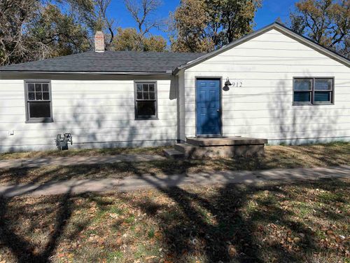 912 E Skinner, Wichita, KS, 67211 | Card Image