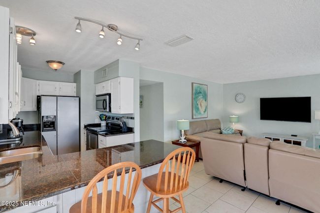 724 1 St St S, Home with 5 bedrooms, 5 bathrooms and null parking in Jacksonville Beach FL | Image 51