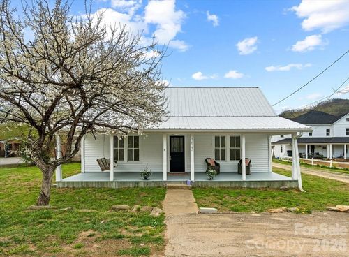 1623 Barnardsville Hwy, Barnardsville, NC, 28709-9715 | Card Image