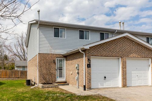 42-325 West Street N, Orillia, ON, L3V7P4 | Card Image